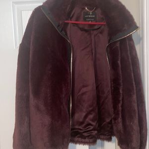 Large lucky brand jacket wore 2 times brand new faux fur